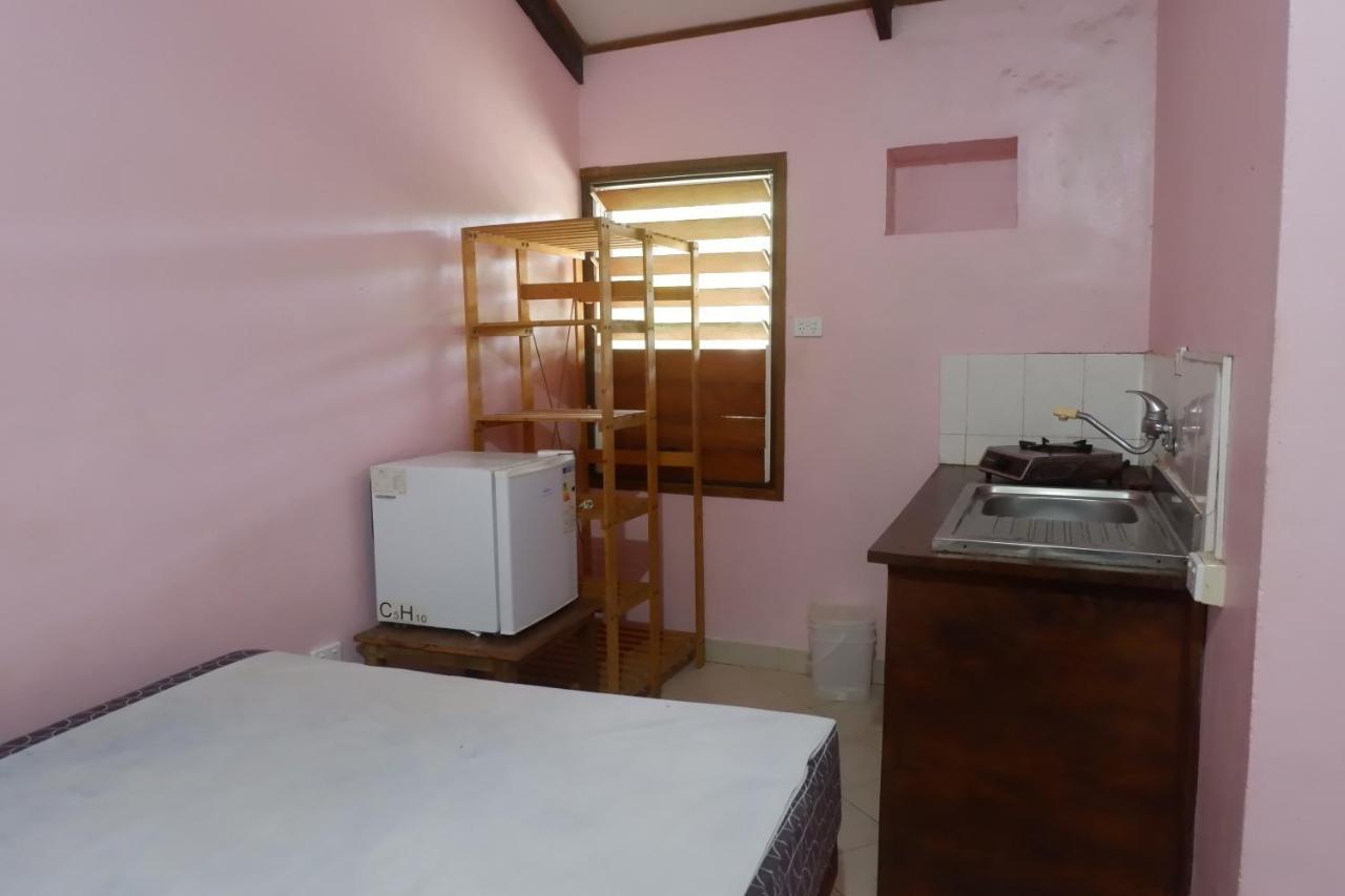 Bluepango Guest House Port Vila Ngoại thất bức ảnh