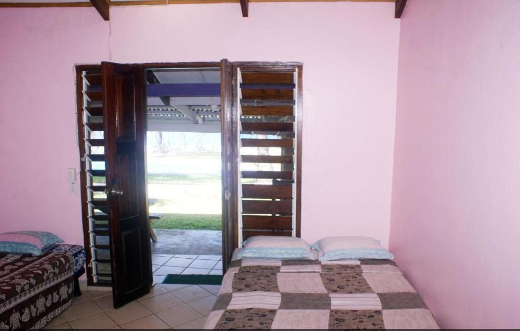 Bluepango Guest House Port Vila Ngoại thất bức ảnh